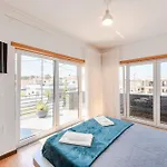 Prospect Place Lisboa Дом отдыха Фернан-Ферру