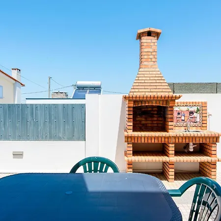 Prospect Place Lisboa * Fernao Ferro